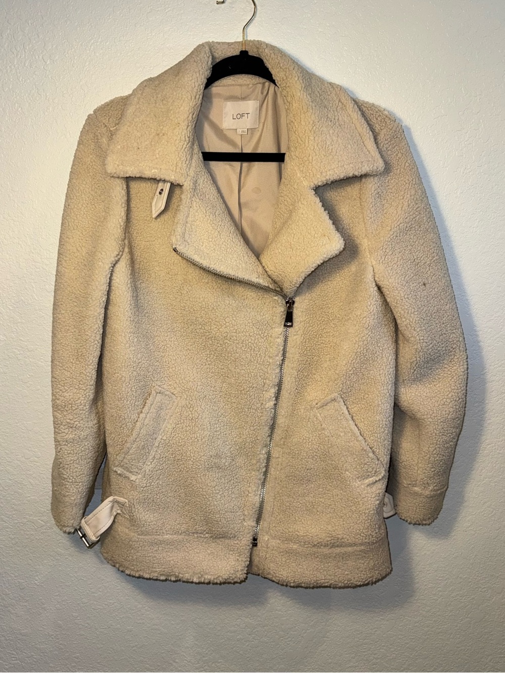 LOFT Cream Sherpa Oversized Moto Style Asymmetrical Zip Front Jacket Small